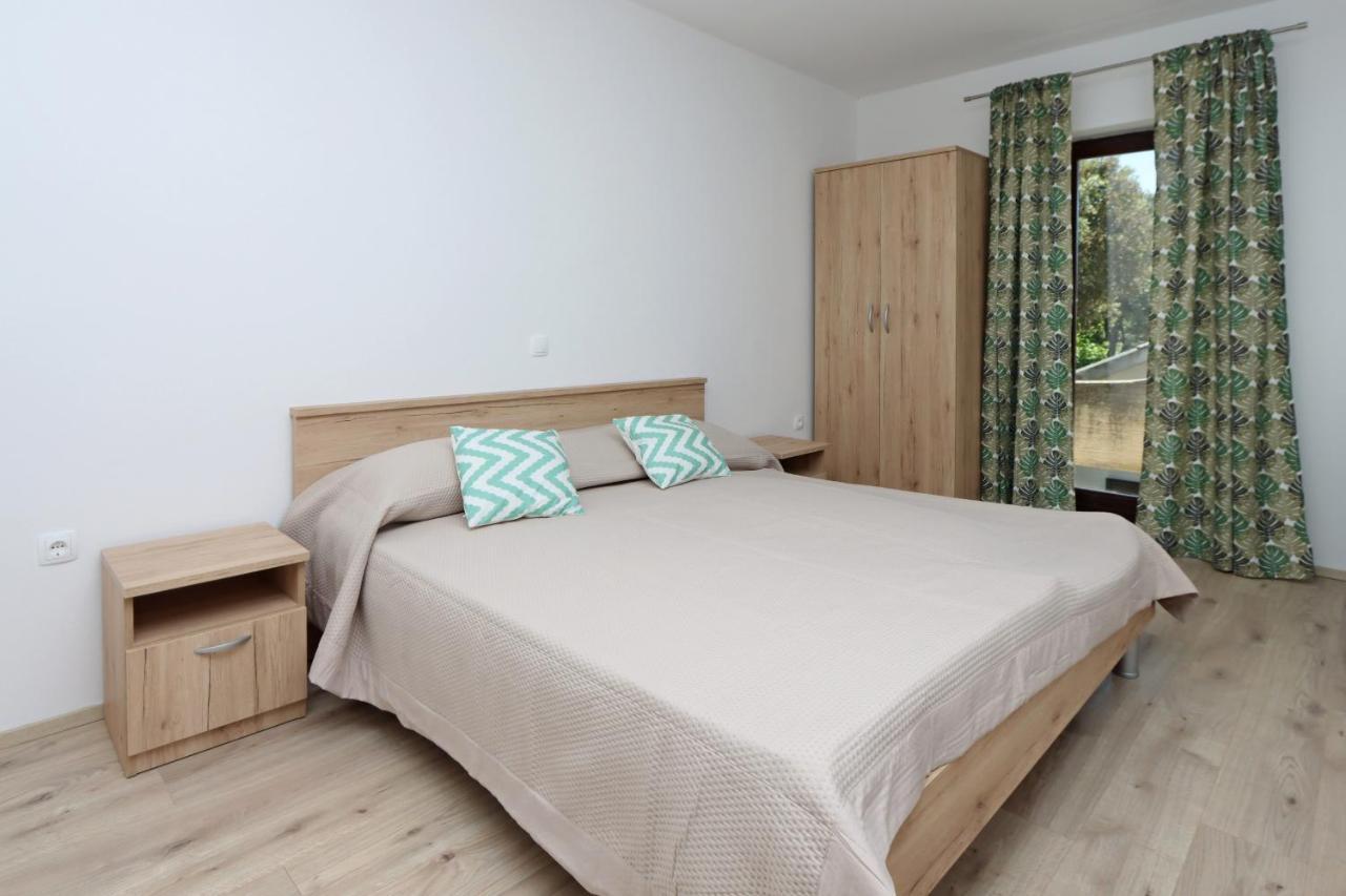 Studio Mandre 3084B كولان المظهر الخارجي الصورة